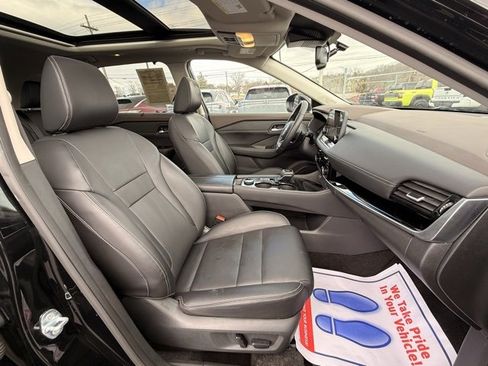 Certified 2023 Nissan Rogue SL w/ SL Premium Package image 21