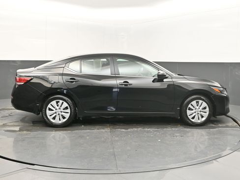 Certified 2025 Nissan Sentra S image 8