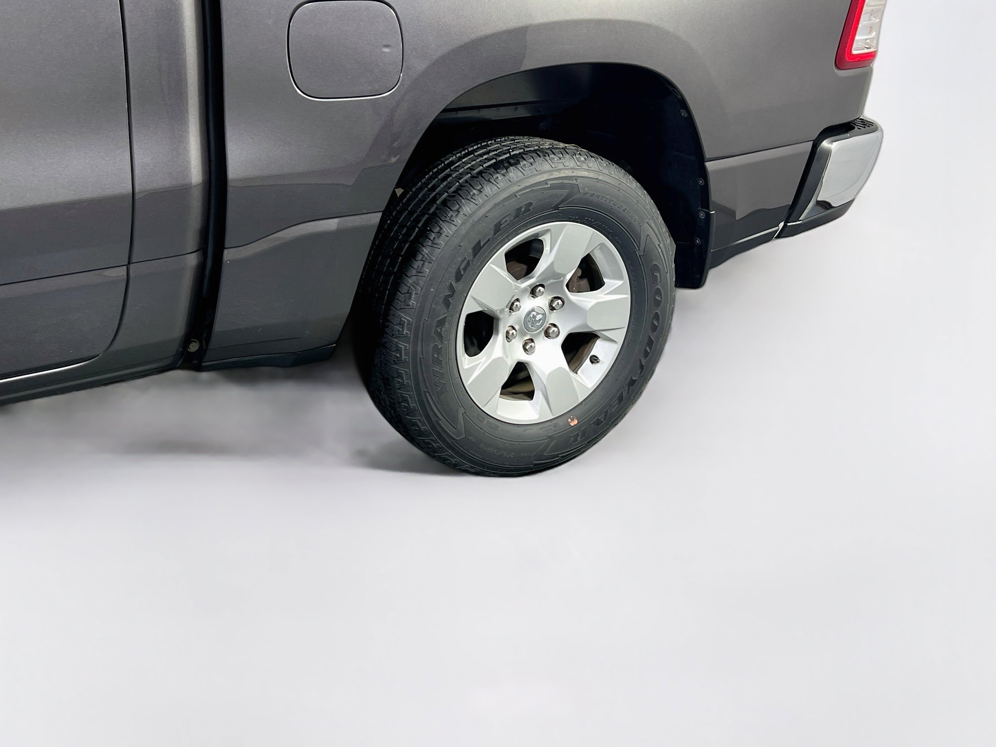 Used 2023 RAM 1500 Big Horn AWD/4WD image 29