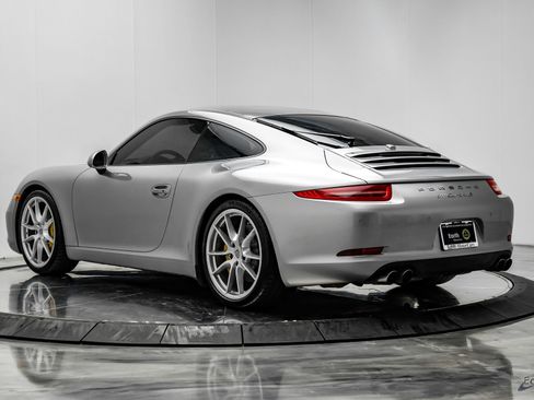 Used 2012 Porsche 911 Carrera S RWD image 9