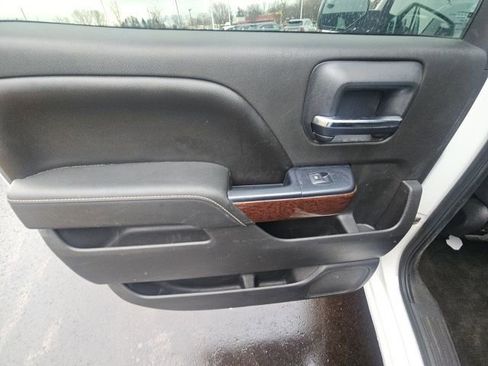 Used 2014 GMC Sierra 1500 SLE w/ SLE Value Package image 37