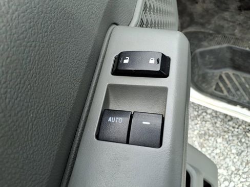 Used 2023 Ford E-350 and Econoline 350 Super Duty w/ Power Windows & Locks Group RWD image 25