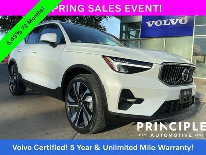 Used 2023 Volvo XC40 B5 Plus w/ Driver Assist Package