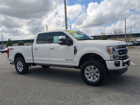 Used 2020 Ford F250 Platinum w/ FX4 Off-Road Package image 2