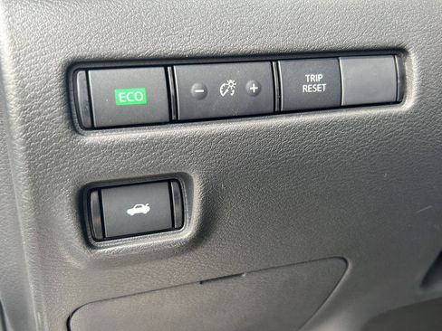 New 2025 Nissan Sentra S image 15