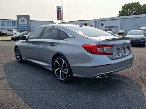 Used 2019 Honda Accord Sport image 4