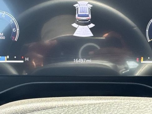 Used 2025 Jeep Grand Cherokee L Limited w/ Luxury Tech Group II RWD image 32