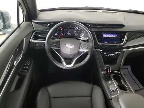 Used 2024 Cadillac XT6 Premium Luxury w/ LPO, Floor Liner Package AWD/4WD image 18