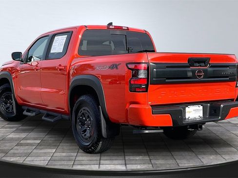 Used 2025 Nissan Frontier PRO-4X w/ Tow Package image 13