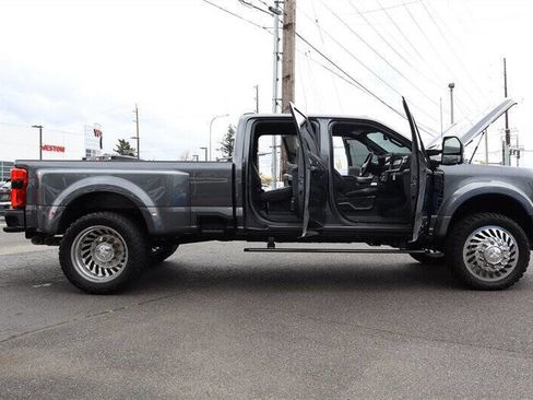 Used 2026 Ford F450 Platinum w/ Snow Plow Prep Package AWD/4WD image 38