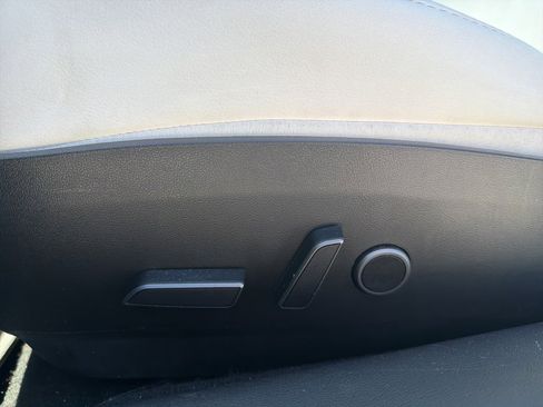 Used 2022 Tesla Model 3 Long Range image 16