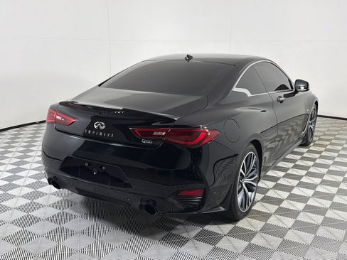 Used 2018 INFINITI Q60 3.0t Luxe w/ Sensory Package 3.0T Luxe RWD image 5