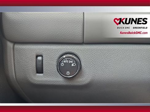 Used 2019 GMC Canyon 2WD Crew Cab w/ Convenience Package image 23