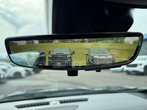 Used 2022 Cadillac XT4 Sport w/ LPO, Onyx Lite Package AWD/4WD image 15