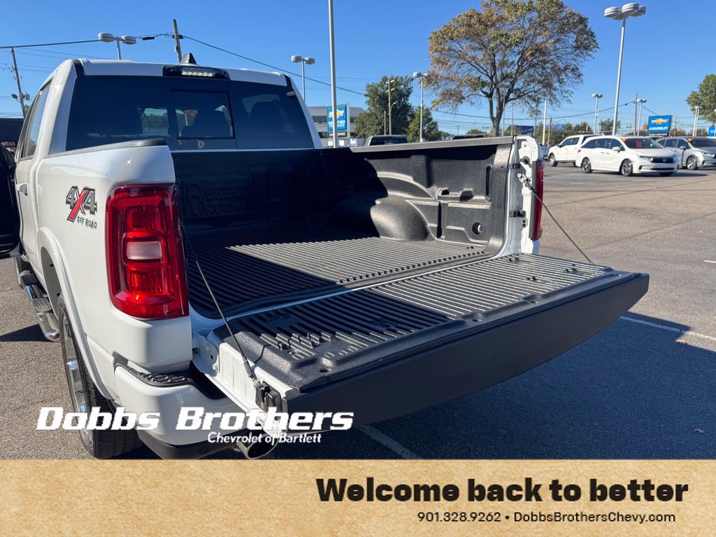 Used 2025 RAM 1500 Big Horn AWD/4WD image 40