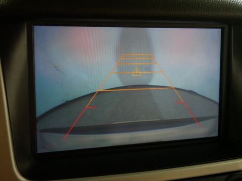 Used 2015 GMC Yukon XL SLE w/ Convenience Package image 31