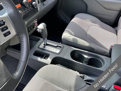 Used 2019 Nissan Frontier SV w/ Value Truck Package AWD/4WD image 12