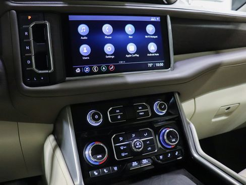 Used 2021 GMC Yukon XL Denali w/ Denali Ultimate Package image 36