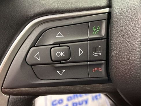 New 2025 Jeep Grand Cherokee Limited image 13