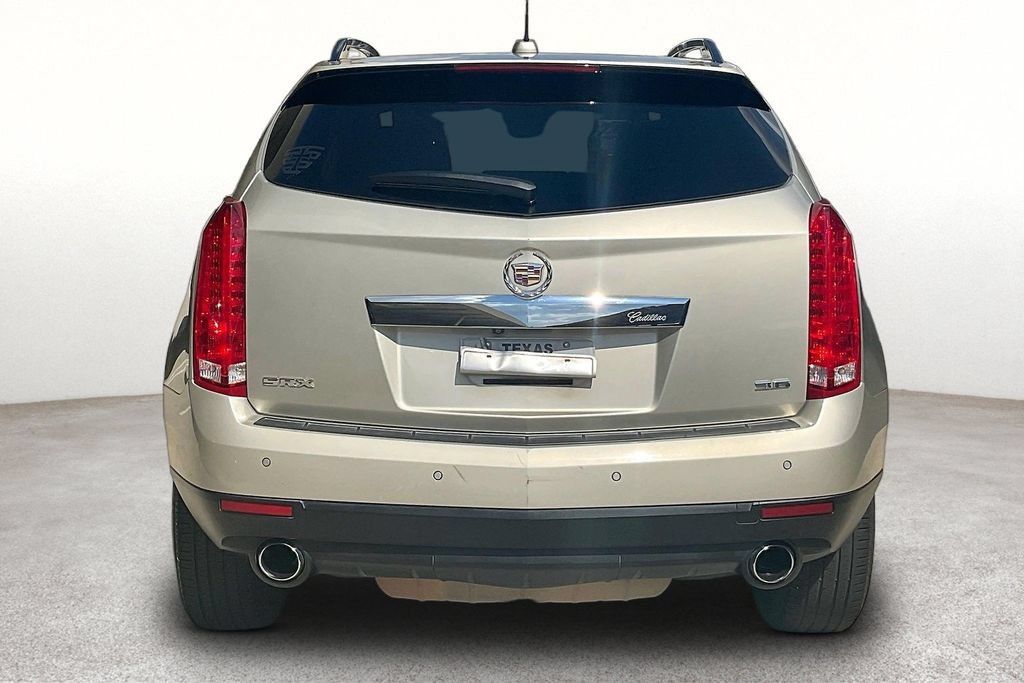 Used 2015 Cadillac SRX Luxury w/ Driver Awareness Package FWD image 5