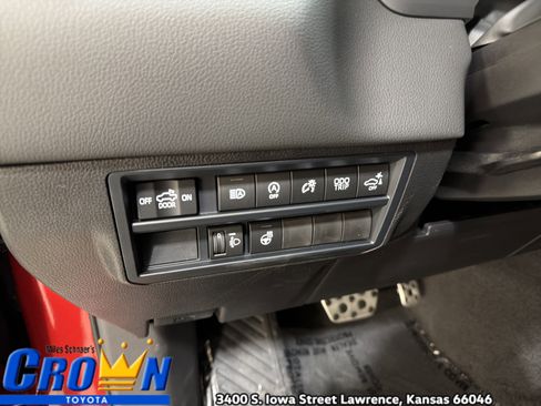 New 2026 Toyota Tundra Limited AWD/4WD image 35