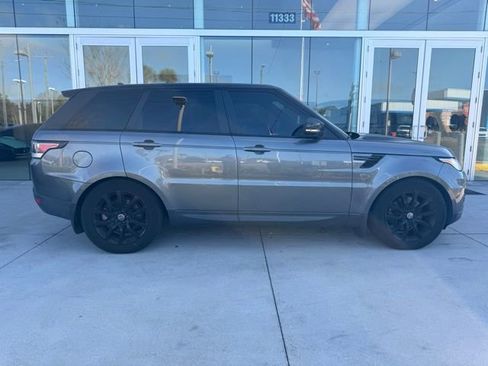 Used 2016 Land Rover Range Rover Sport HSE image 18
