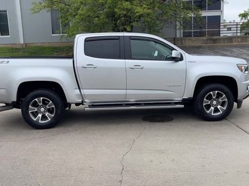 Used 2016 Chevrolet Colorado Z71 AWD/4WD image 9