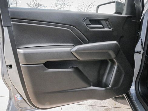 Used 2025 Chevrolet Colorado W/T w/ WT Custom Package image 14