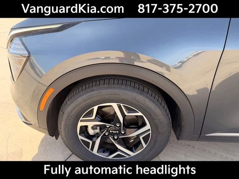 Certified 2024 Kia Sportage LX image 8
