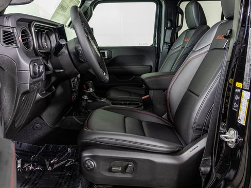 New 2026 Jeep Wrangler Unlimited Rubicon AWD/4WD image 21