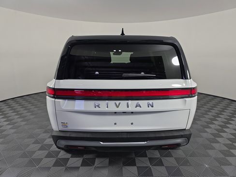 Used 2023 Rivian R1S Adventure AWD/4WD image 4