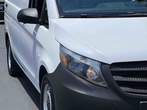 Used 2022 Mercedes-Benz Metris image 42