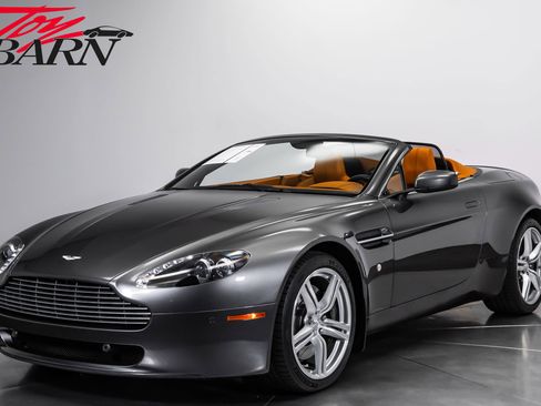 Used 2009 Aston Martin V8 Vantage Roadster RWD image 1