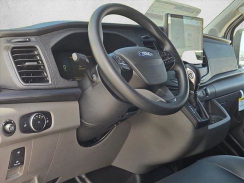 New 2026 Ford Transit 250 148 Medium Roof w/ Load Area Protection Package image 3