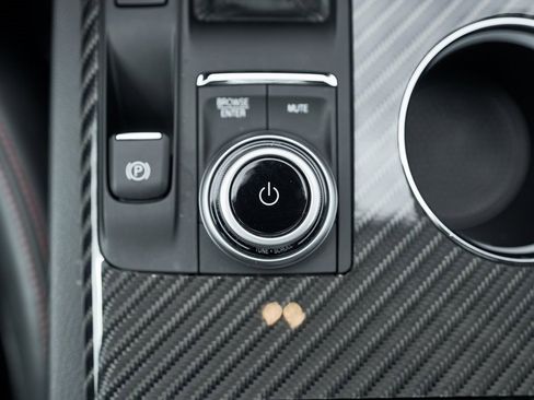 Used 2021 Maserati Quattroporte Trofeo image 73