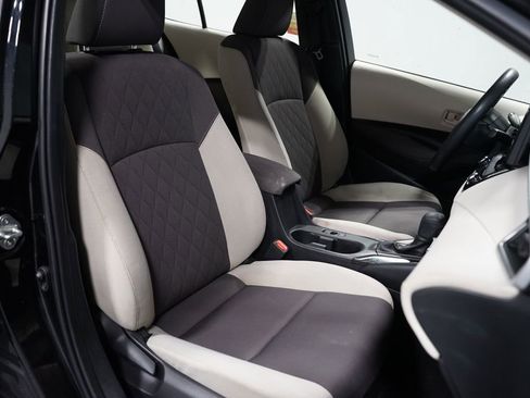 Certified 2023 Toyota Corolla LE image 25