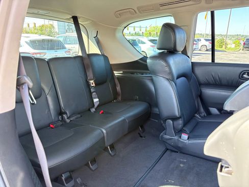 Used 2017 INFINITI QX80 4WD image 22