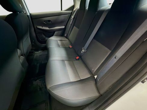 Used 2024 Nissan Sentra SV FWD image 13