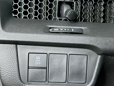 Used 2024 Honda CR-V LX image 17