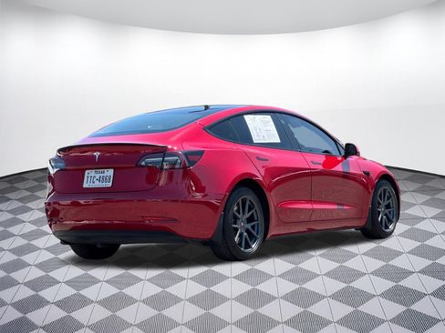 Used 2023 Tesla Model 3 Standard Range RWD image 8