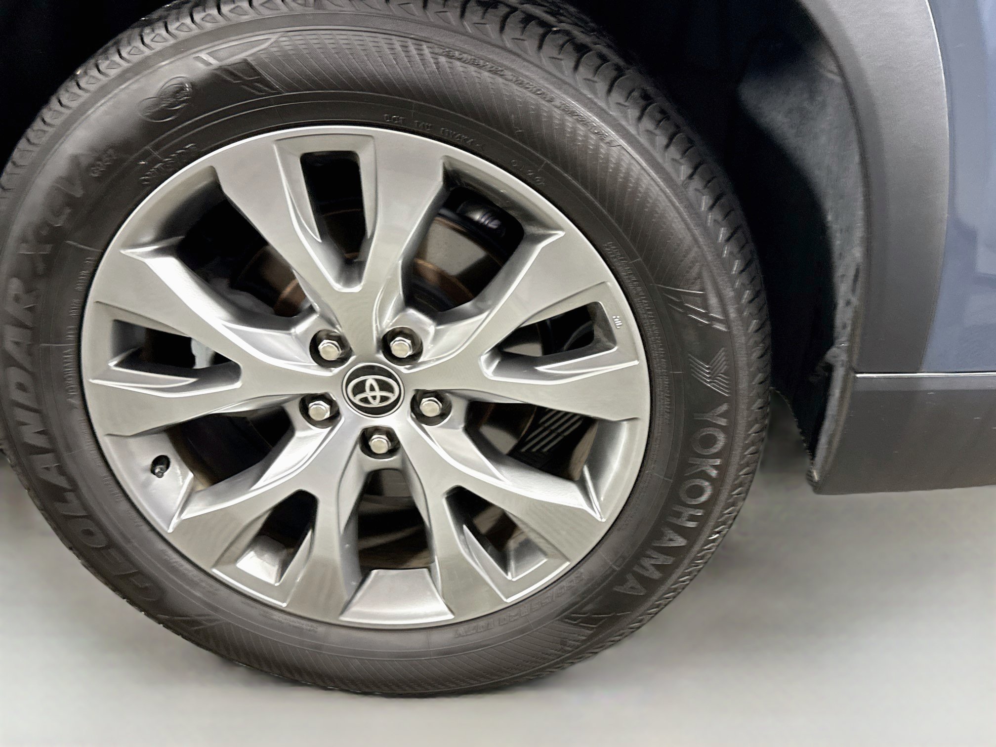 Used 2024 Toyota Grand Highlander AWD image 31