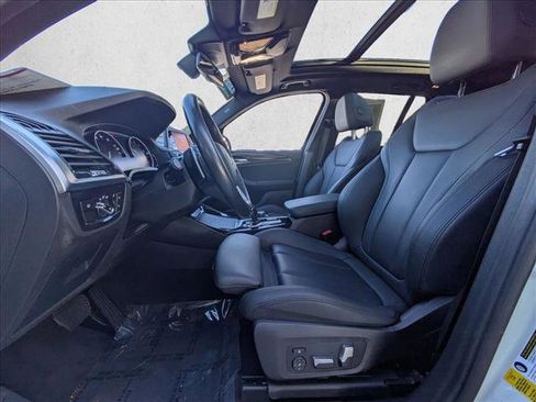 Used 2019 BMW X3 sDrive30i w/ Convenience Package image 16