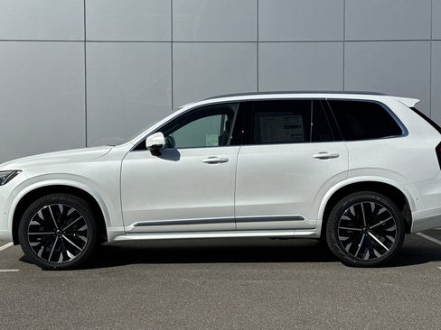 New 2026 Volvo XC90 B6 Plus w/ Protection Package image 2