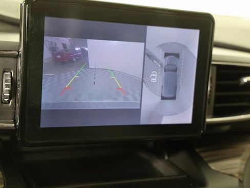 Used 2020 Ford Explorer Limited image 17