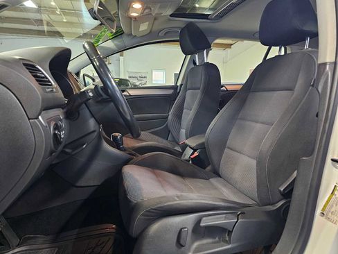 Used 2012 Volkswagen Golf TDI image 20