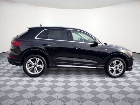 Used 2023 Audi Q3 2.0T Premium w/ Convenience Package AWD/4WD image 8