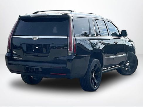 Used 2019 Cadillac Escalade Premium Luxury AWD/4WD image 3