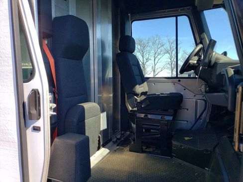 Used 2025 Chevrolet Brightdrop 400 image 7