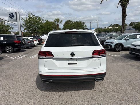 Certified 2023 Volkswagen Atlas SE w/ Panoramic Sunroof Package image 8