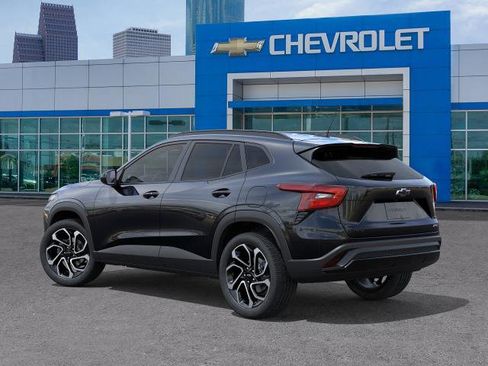 New 2026 Chevrolet Trax RS w/ Driver Confidence Package FWD image 3